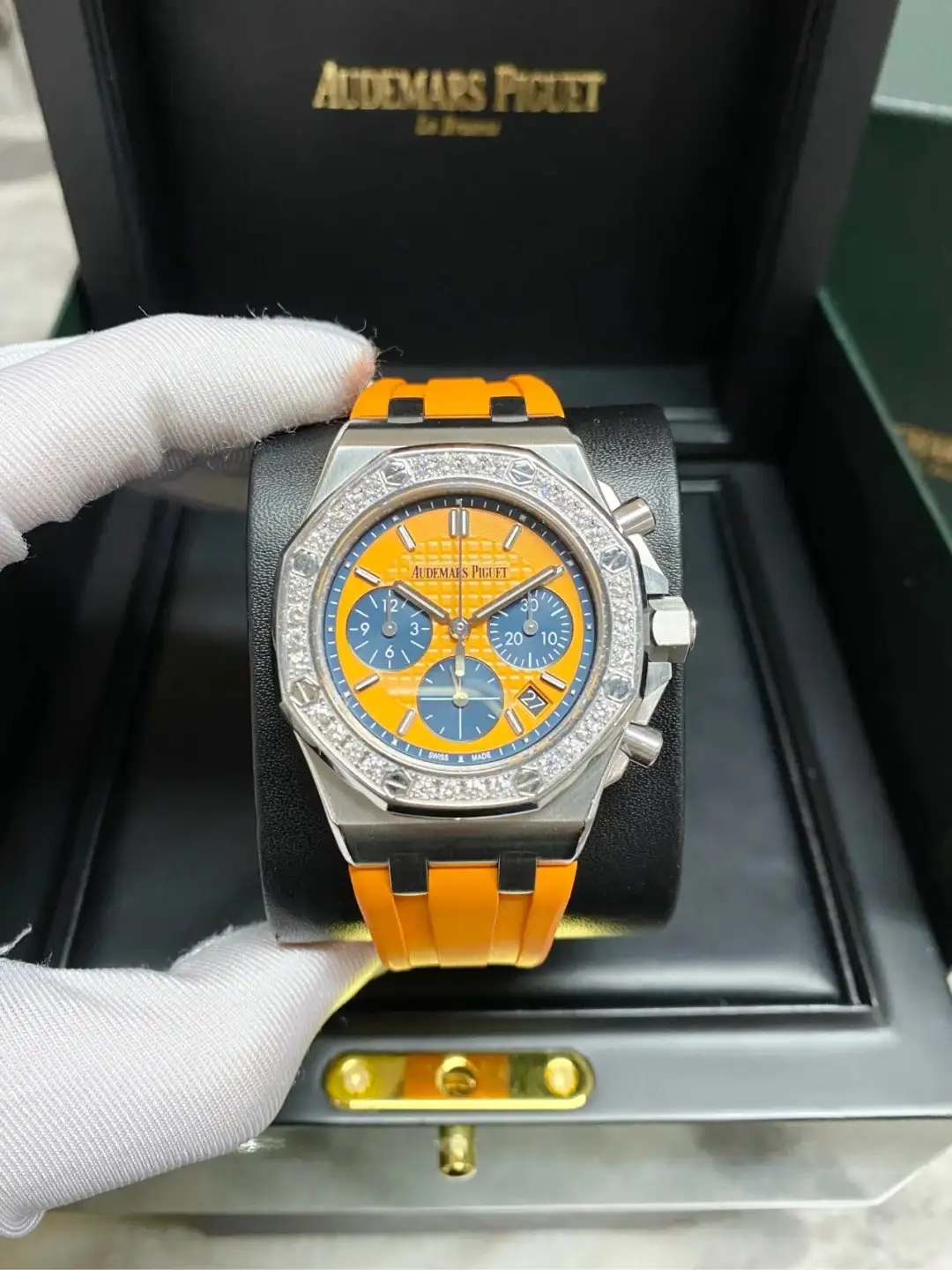Audemars Piguet Royal Oak Offshore Selfwinding Chronograph Orange 26231ST.ZZ.D070CA.01